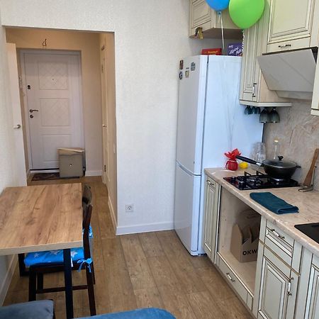 Panoramic View Family Apartment: Designer Comfort Near Amethyst Mall Sofiivska Borshchahivka Exterior photo